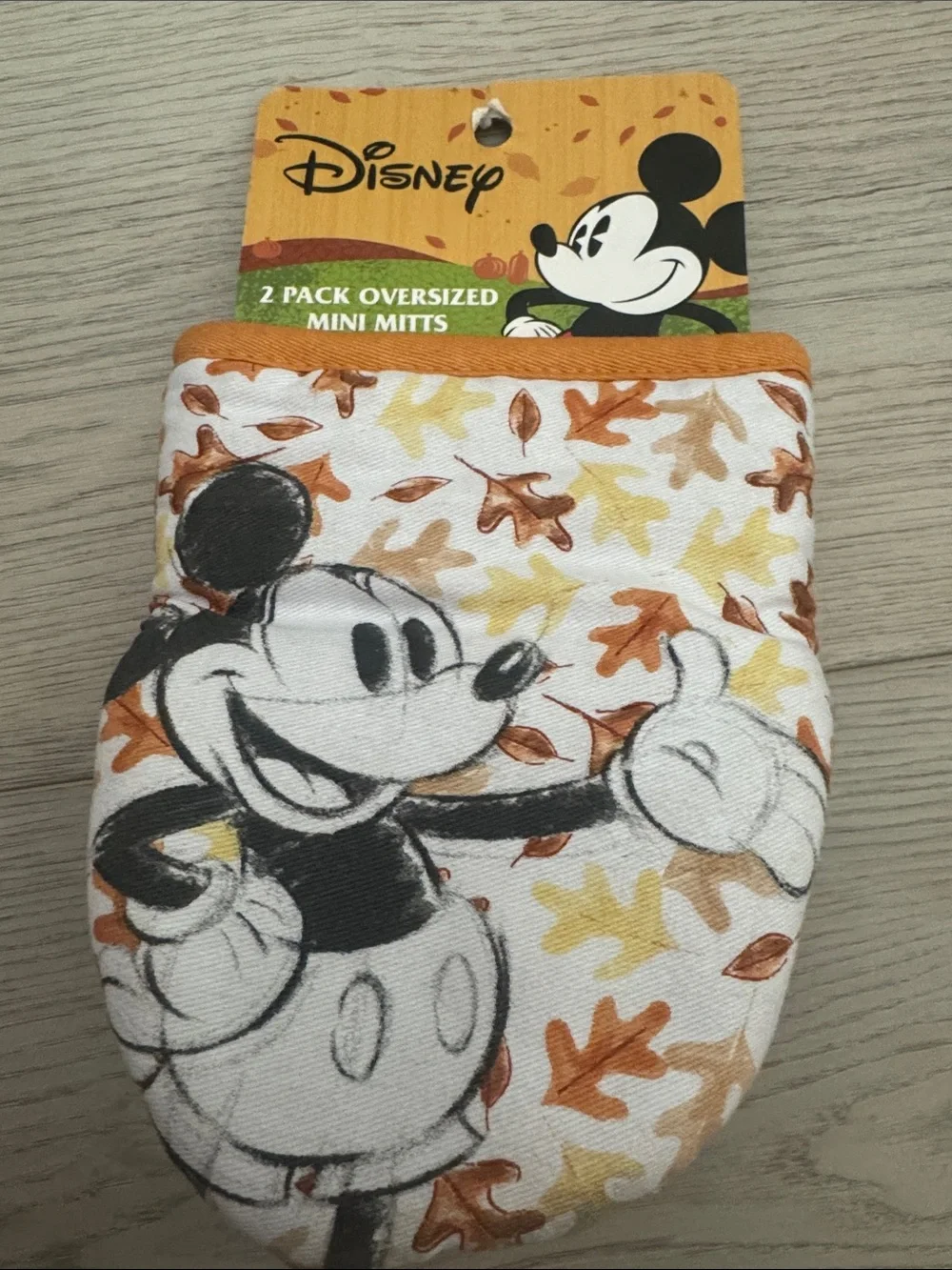Disney Mickey Mouse Oversized 2 Pack Oven Mitts